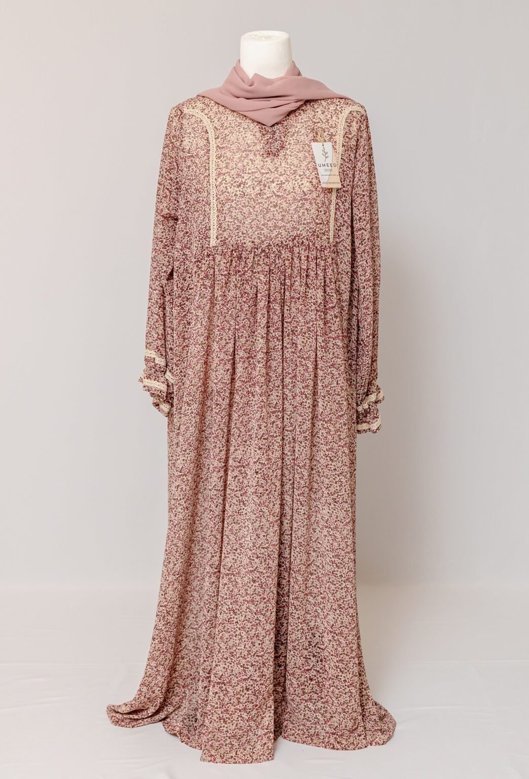 Vintage-inspired Floral Long Dress